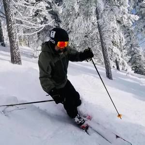 Meet your Posher, James